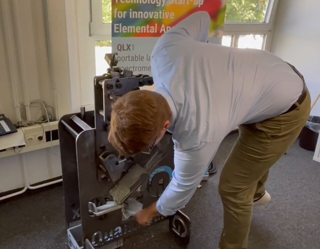 collecting the sample with minimum corss-contamination